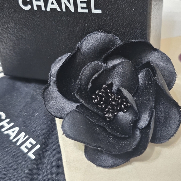 Authentic Vtg Black Satin Camellia Floral Brooch/Pin
